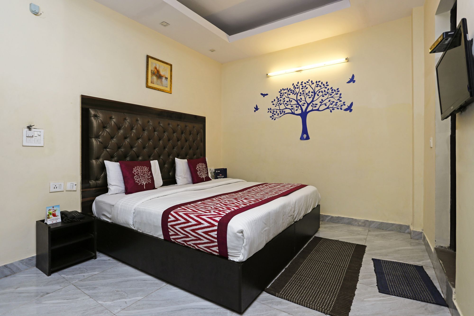 Hotel O Crosswinds Residency Indirapuram Exteriör bild
